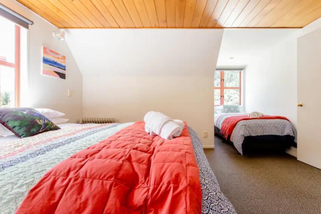 Hot Tub And Views Over Central Queenstown - Entire Holiday House Εξωτερικό φωτογραφία